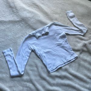 Brandy Melville white cropped turtle neck shirt